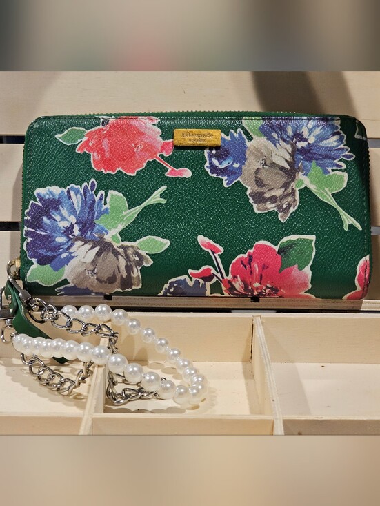 kate spade Handbags - Kate Spade Grant Street Stacy Spring Bloom Continental Wallet W/Wristlet Added
